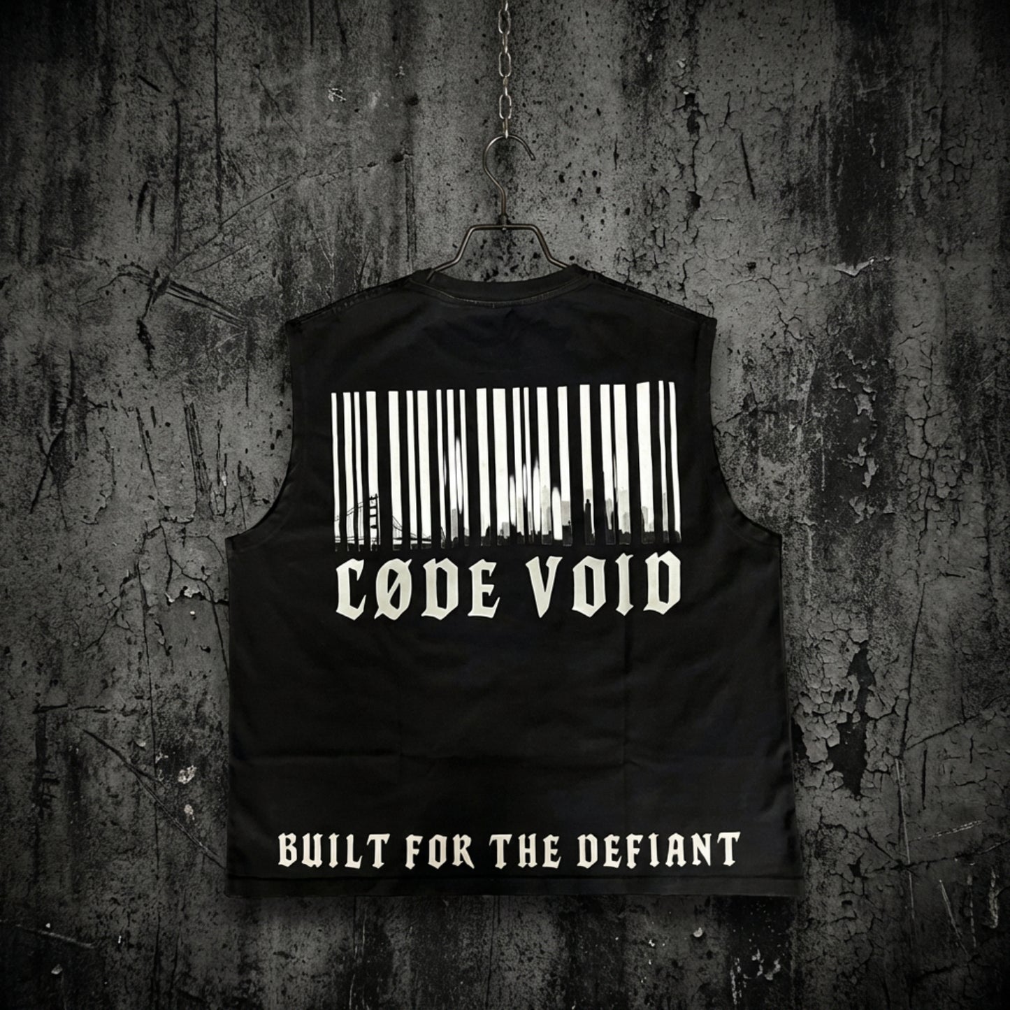 CØDE VØID REFLECTIVE TANK
